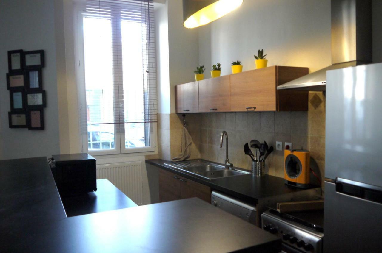 Apartament Au Coeur Du Centre Historique Awinion Zewnętrze zdjęcie